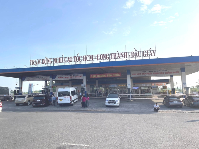 Đồng Nai chỉ đạo xử l&yacute; vụ ngưng b&aacute;n xăng dầu tr&ecirc;n cao tốc TPHCM - Long Th&agrave;nh - Dầu Gi&acirc;y - Ảnh 1.