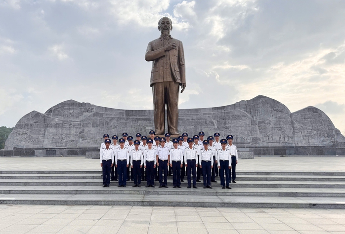 Nhiều hoạt động &yacute; nghĩa của lực lượng cảnh s&aacute;t biển - Ảnh 4.