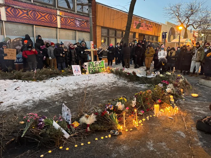 Đặc vụ ICE bắn v&agrave;o người biểu t&igrave;nh, Tổng thống Donald Trump l&ecirc;n tiếng - Ảnh 6.