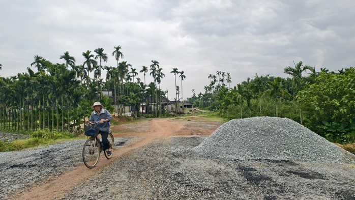 Nhiều dự &aacute;n giao th&ocirc;ng trọng điểm chậm tiến độ - Ảnh 2.