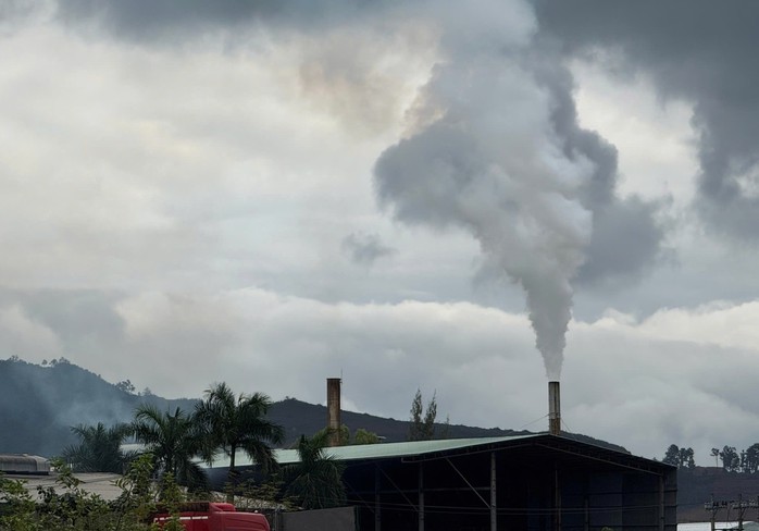 Lo ngại ô nhiễm khí thải quanh các khu công nghiệp ở Đà Nẵng - Ảnh 1. Lo ngại ô nhiễm khí thải quanh các khu công nghiệp ở Đà Nẵng - Ảnh 1.