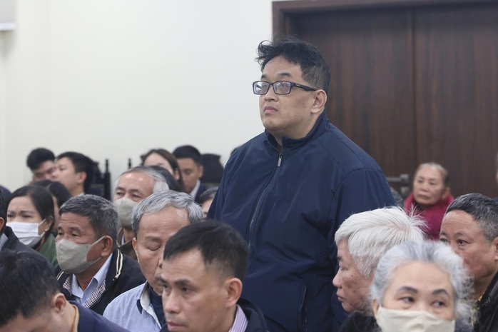 Cựu viện trưởng Viện y dược học d&acirc;n tộc TPHCM nhận hối lộ hơn 47 tỉ đồng hầu to&agrave; - Ảnh 2.