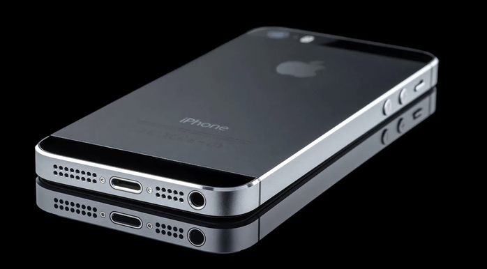 Tưởng đ&atilde; bị bỏ rơi, h&agrave;ng triệu người d&ugrave;ng iPhone đời cũ bất ngờ đ&oacute;n tin vui - Ảnh 1.