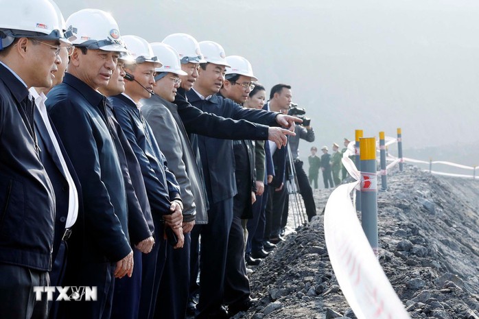 Tổng B&iacute; thư T&ocirc; L&acirc;m gặp mặt, ch&uacute;c Tết c&ocirc;ng nh&acirc;n ng&agrave;nh Than tại Quảng Ninh - Ảnh 3.