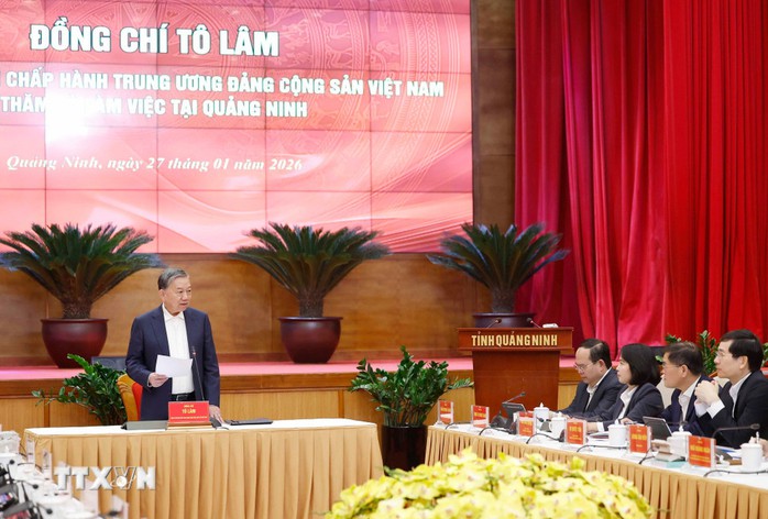 Tổng Bí thư Tô Lâm và Thủ tướng Phạm minh chính làm việc với Tỉnh ủy Quảng Ninh - Ảnh 1. Tổng Bí thư Tô Lâm và Thủ tướng Phạm minh chính làm việc với Tỉnh ủy Quảng Ninh - Ảnh 1.