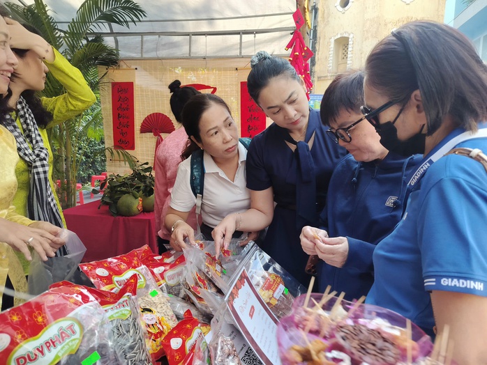 Rộn r&agrave;ng sắc Xu&acirc;n tại Ng&agrave;y hội SAWACO 2026 - Ảnh 1.