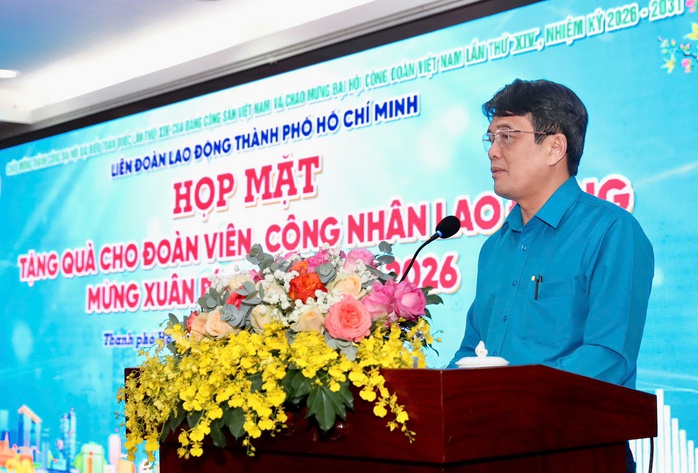 B&iacute; thư Trần Lưu Quang động vi&ecirc;n người lao động trước thềm Tết Nguy&ecirc;n đ&aacute;n - Ảnh 2.