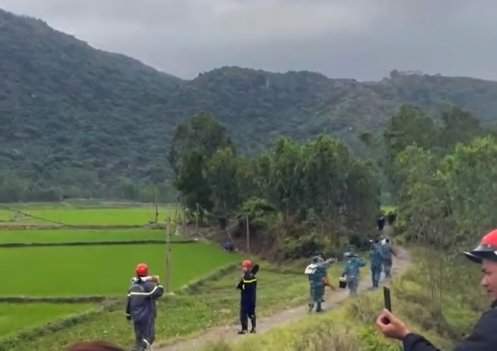 Bộ Quốc ph&ograve;ng th&ocirc;ng tin sự cố m&aacute;y bay qu&acirc;n sự rơi tại Đắk Lắk ng&agrave;y 28 - 1 - 2026 - Ảnh 1.