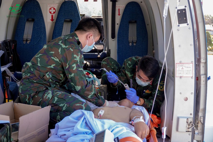 Cấp cứu đường kh&ocirc;ng v&agrave; y tế chuy&ecirc;n s&acirc;u tại C&ocirc;n Đảo: Giờ v&agrave;ng cứu người trong 2026 - Ảnh 1.