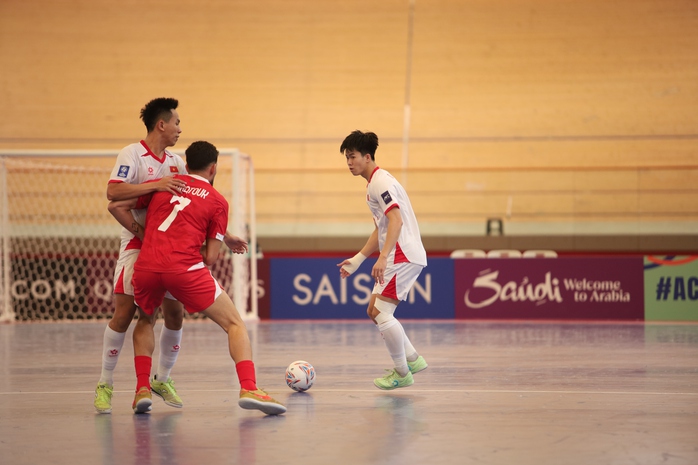 Hạ Lebanon, tuyển futsal Việt Nam chắc suất vào tứ kết, sớm 1 vòng - Ảnh 2.