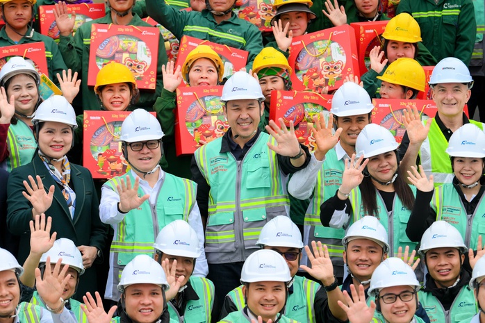 "Xây Tết 2026" trao quà cho hơn 1.100 công nhân tại Hà Nội - Ảnh 4.