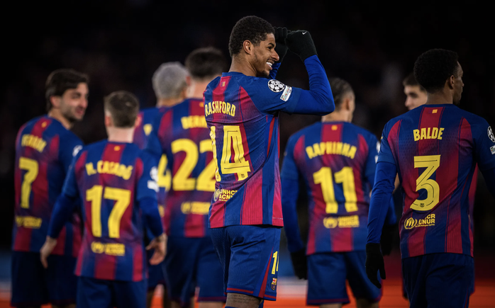 Man City, Barcelona hi&ecirc;n ngang v&agrave;o top 8 Champions League - Ảnh 7.