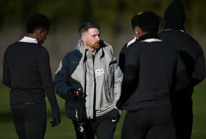 CĐV Chelsea l&ecirc;n kế hoạch biểu t&igrave;nh phản đối giới chủ đội b&oacute;ng - Ảnh 4.