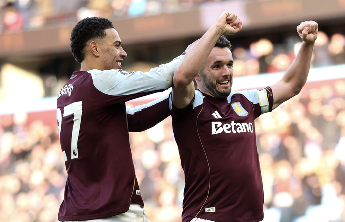 Đ&egrave; bẹp Nottingham Forest, Aston Villa l&ecirc;n nh&igrave; bảng Ngoại hạng - Ảnh 5.