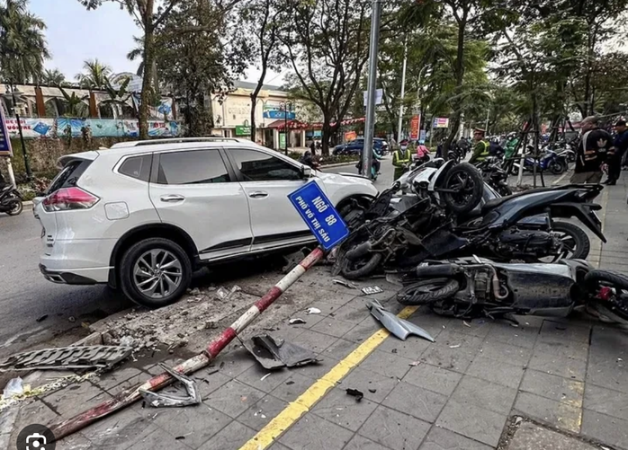 Tai nạn giao thông Tết Dương lịch 2026 làm 16 người tử vong Trong 35 vụ - Ảnh 1. Tai nạn giao thông Tết Dương lịch 2026 làm 16 người tử vong Trong 35 vụ - Ảnh 1.