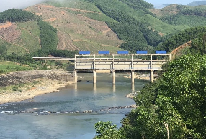 Thi công chưa được giao đất, một thủy điện bị phạt 700 triệu đồng - Ảnh 1.