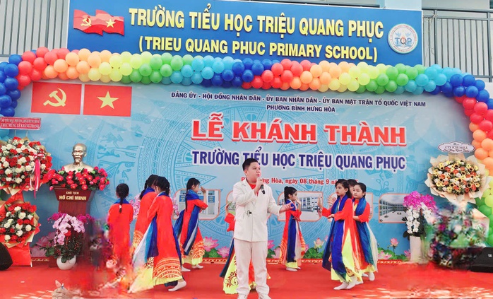 Cậu b&eacute; 12 tuổi &ldquo;đ&aacute;nh thức&rdquo; Trống Cơm bằng t&igrave;nh y&ecirc;u văn h&oacute;a Việt - Ảnh 4.
