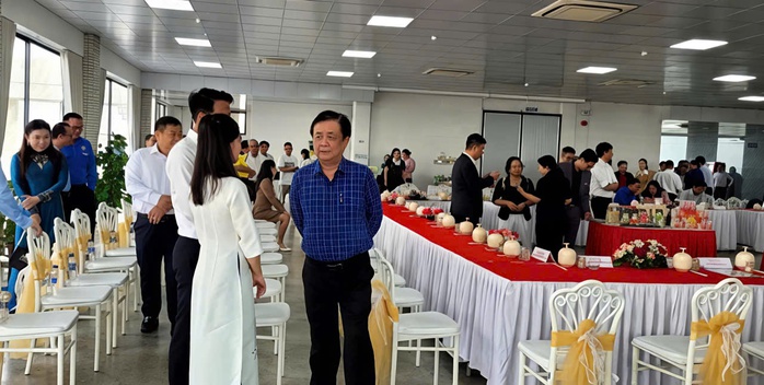 Phó Chủ tịch Quốc hội Lê Minh Hoan chia sẻ về Đàn sếu khởi nghiệp tại Đồng Tháp - Ảnh 1. Phó Chủ tịch Quốc hội Lê Minh Hoan chia sẻ về Đàn sếu khởi nghiệp tại Đồng Tháp - Ảnh 1.