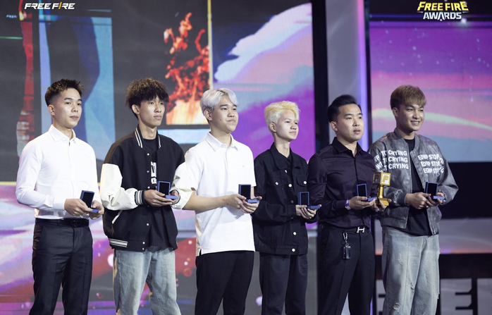 Free Fire Awards 2025 &ndash; Đ&ecirc;m vinh danh h&agrave;nh tr&igrave;nh tự h&agrave;o Esports - Ảnh 5.