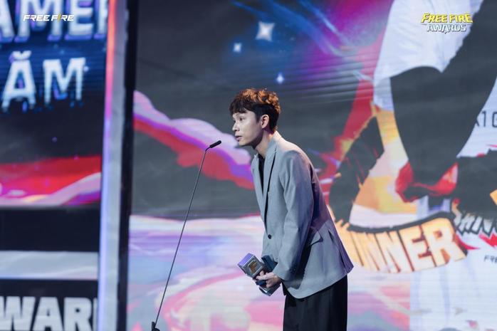 Free Fire Awards 2025 &ndash; Đ&ecirc;m vinh danh h&agrave;nh tr&igrave;nh tự h&agrave;o Esports - Ảnh 4.