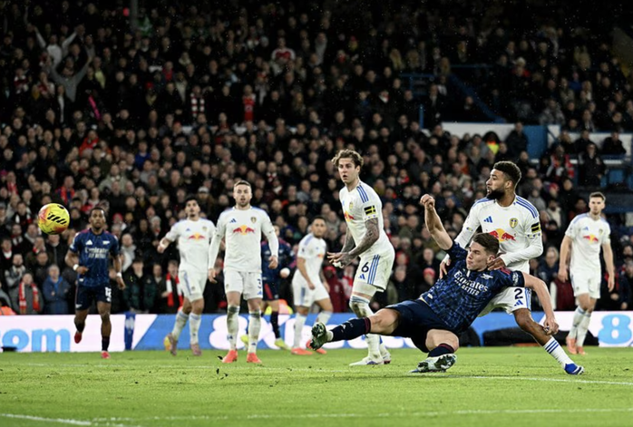 Thắng đậm Leeds United, Arsenal vững ngôi đầu Ngoại hạng - Ảnh 4.