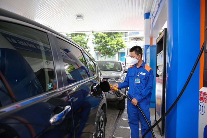 Giám sát chặt chẽ - Ảnh 1.