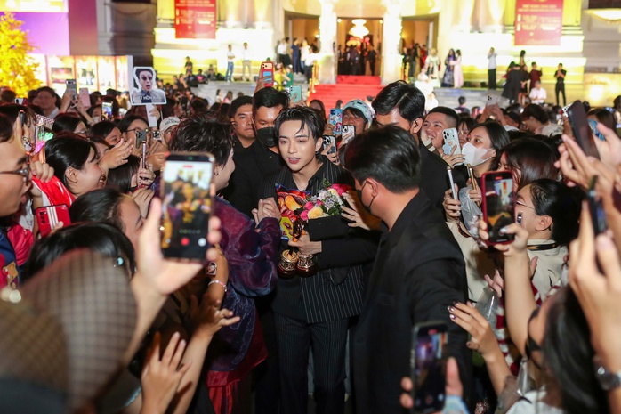 LỜI CẢM ƠN TỪ GIẢI MAI VÀNG - Ảnh 4.