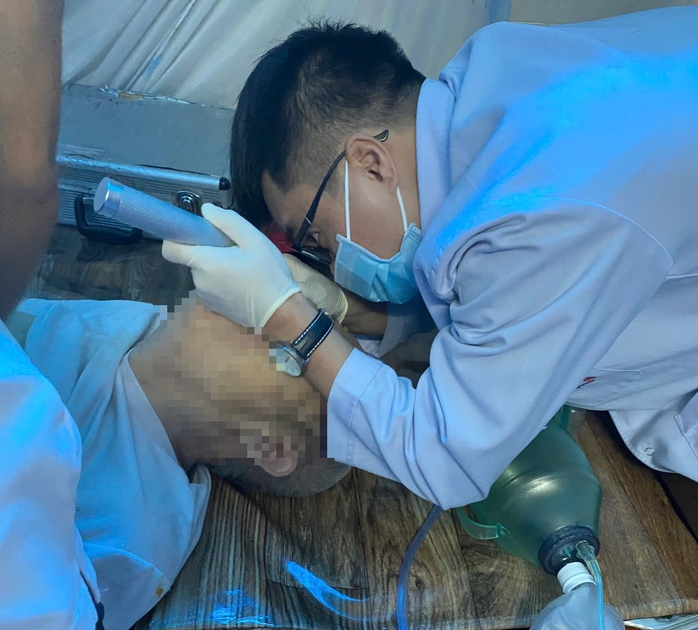 Nguy kịch v&igrave; ăn b&aacute;nh tr&ocirc;i nước - Ảnh 3.