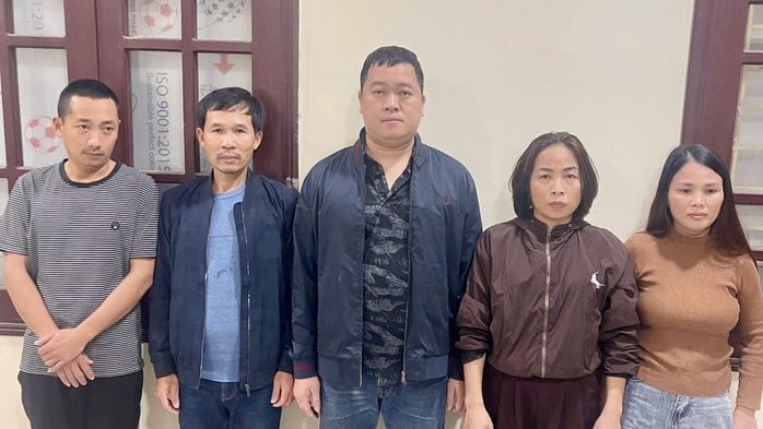 Bắt hai nh&agrave; c&aacute;i Ng&ocirc; Sĩ H&ugrave;ng v&agrave; Nguyễn Văn Hiếu - Ảnh 1.