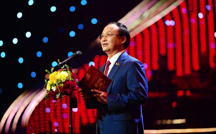 X&uacute;c động chương tr&igrave;nh nghệ thuật "Với Đảng vẹn to&agrave;n niềm tin y&ecirc;u" - Ảnh 2.