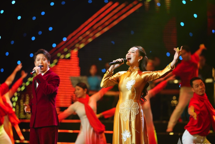 X&uacute;c động chương tr&igrave;nh nghệ thuật "Với Đảng vẹn to&agrave;n niềm tin y&ecirc;u" - Ảnh 3.