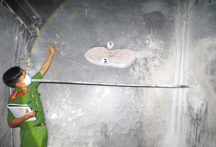 Điều tra nguy&ecirc;n nh&acirc;n vụ ch&aacute;y nh&agrave; l&agrave;m 2 b&eacute; g&aacute;i tử vong      - Ảnh 3.