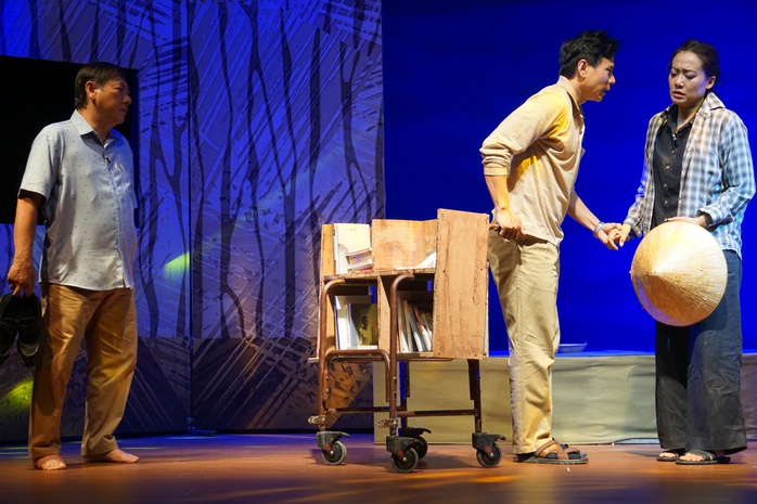 Hồng &Aacute;nh, Tr&iacute; Quang kh&oacute;c &ndash; cười c&ugrave;ng "Hẹn nhau ở cuối con đường" - Ảnh 4.