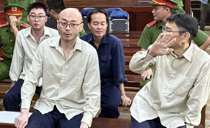 Đường d&acirc;y m&ocirc;i giới mại d&acirc;m tại Nh&agrave; h&agrave;ng Gallery: 2 bị c&aacute;o H&agrave;n Quốc lĩnh tổng cộng 16 năm t&ugrave; - Ảnh 1.