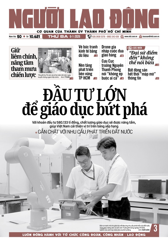 Báo in ngày 6-1: Cựu Cục trưởng Nguyễn Thanh Phong nói "không ép buộc ai cả" - Ảnh 1. Báo in ngày 6-1: Cựu Cục trưởng Nguyễn Thanh Phong nói "không ép buộc ai cả" - Ảnh 1.