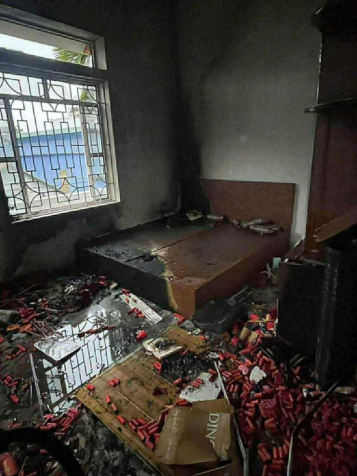 Ch&aacute;y nh&agrave; do ph&aacute;o tự chế khiến 3 người thương vong - Ảnh 1.