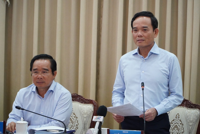 Chủ tịch UBND TPHCM yêu cầu xây dựng văn hóa "nói ít, làm nhiều" - Ảnh 1.