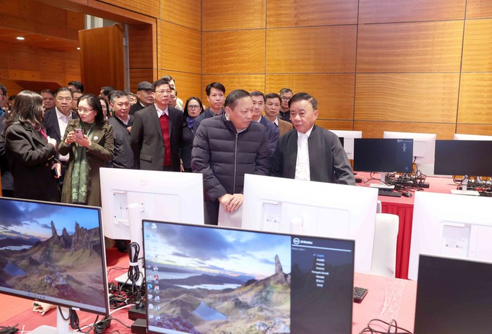 Thường trực Ban B&iacute; thư Trần Cẩm T&uacute; kiểm tra c&ocirc;ng t&aacute;c chuẩn bị Đại hội XIV của Đảng - Ảnh 2.