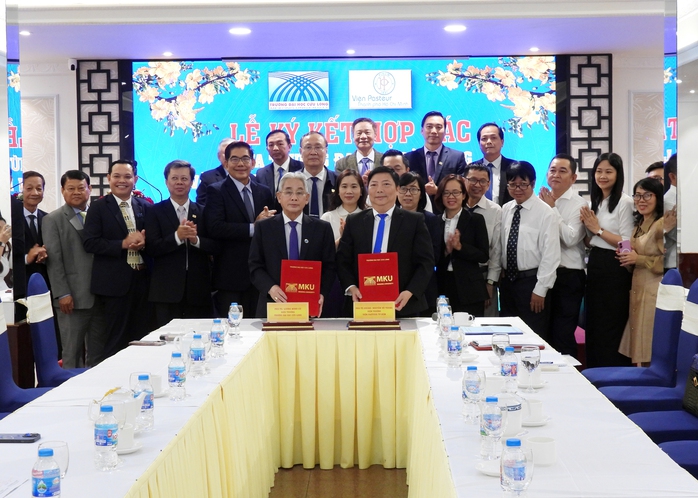 Trường Đại học Cửu Long ký hợp tác với Viện Pasteur TPHCM - Ảnh 4.