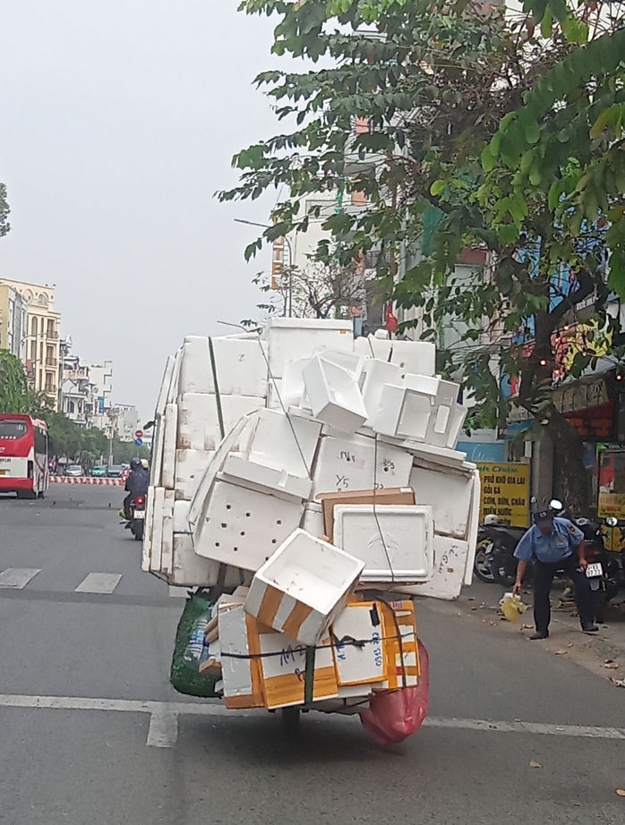 "N&uacute;i" xốp di động - Ảnh 1.