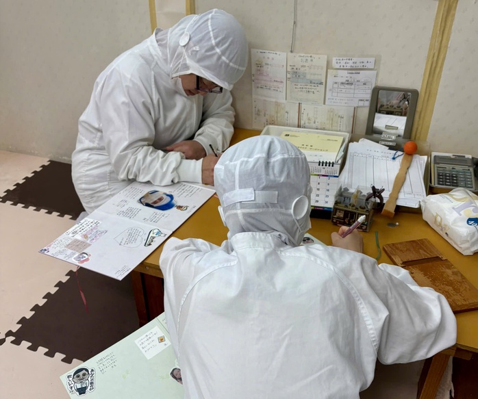 LAO ĐỘNG VIỆT Ở NHẬT BẢN: Thu nhập cao, sức &eacute;p lớn - Ảnh 1.