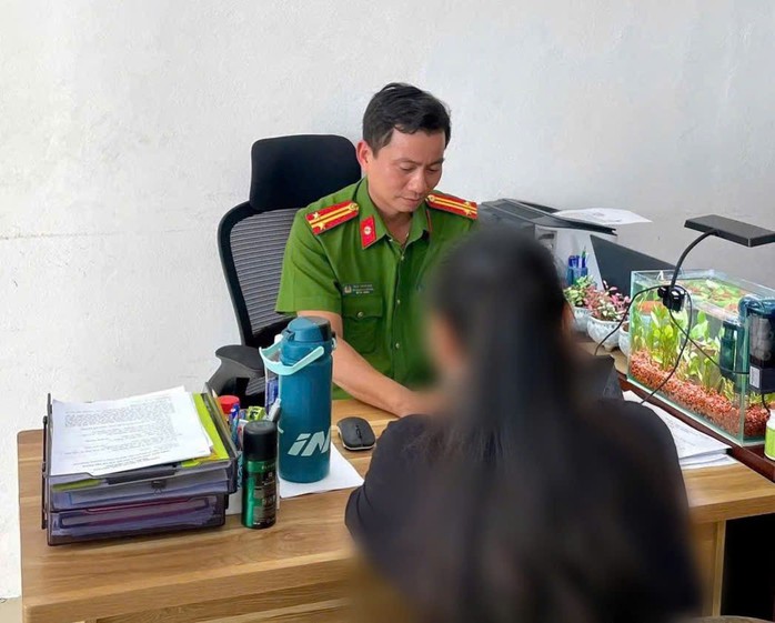 Giải cứu nữ sinh viên 19 tuổi bị bắt cóc online tại Đà Nẵng - Ảnh 1. Giải cứu nữ sinh viên 19 tuổi bị bắt cóc online tại Đà Nẵng - Ảnh 1.