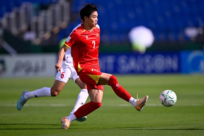 Đ&igrave;nh Bắc tỏa s&aacute;ng gi&uacute;p U23 Việt Nam thắng U23 Jordan - Ảnh 1.