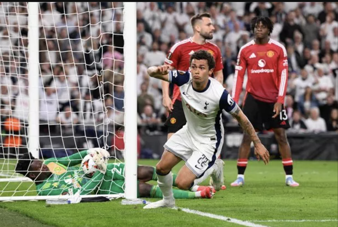 Ruben Amorim chia tay Man United: Đoạn kết tất yếu v&agrave; tốn k&eacute;m - Ảnh 4.