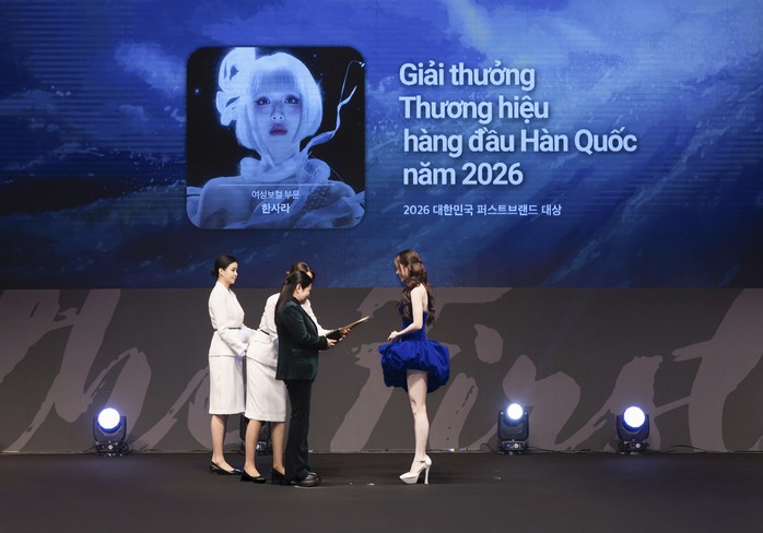 Han Sara mở bát năm 2026 bằng giải thưởng danh giá ở quê nhà Hàn Quốc - Ảnh 2.