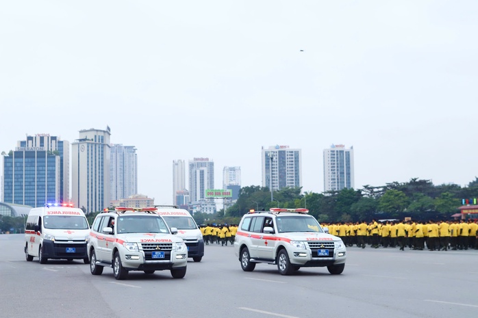 C&ocirc;ng an H&agrave; Nội diễn tập phương &aacute;n bảo vệ Đại hội XIV của Đảng - Ảnh 8.