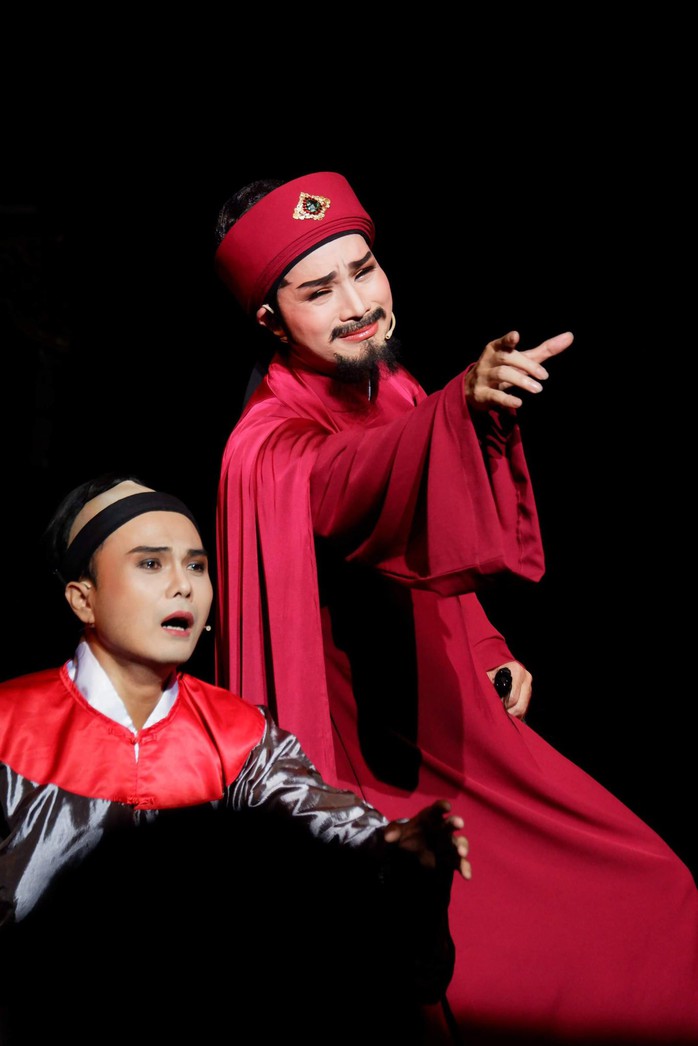 NSƯT L&ecirc; Trung Thảo h&aacute;o hức t&aacute;i diễn vở "Lưu Vong" để được l&agrave; "3 trong 1" - Ảnh 3.