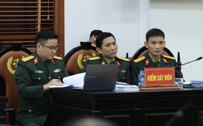 2 Cựu Chủ tịch tỉnh Kh&aacute;nh H&ograve;a v&agrave; cựu Thiếu tướng qu&acirc;n đội đối mặt &aacute;n t&ugrave; - Ảnh 2.