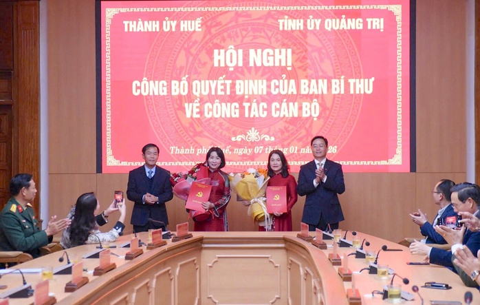 Ban B&iacute; thư c&oacute; quyết định về c&ocirc;ng t&aacute;c c&aacute;n bộ tại Huế v&agrave; Quảng Trị - Ảnh 1.