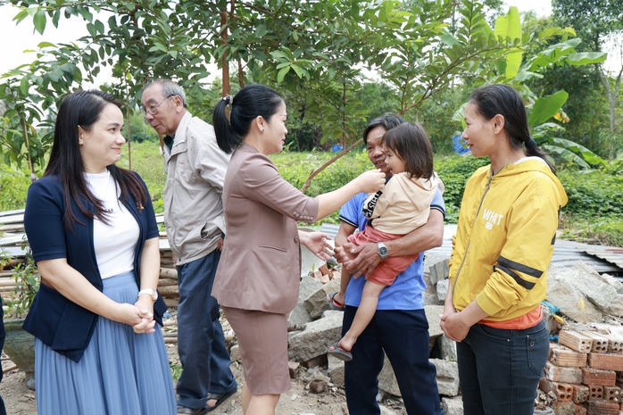 Yến s&agrave;o Kh&aacute;nh H&ograve;a x&acirc;y nh&agrave; Đại đo&agrave;n kết - Ảnh 3.